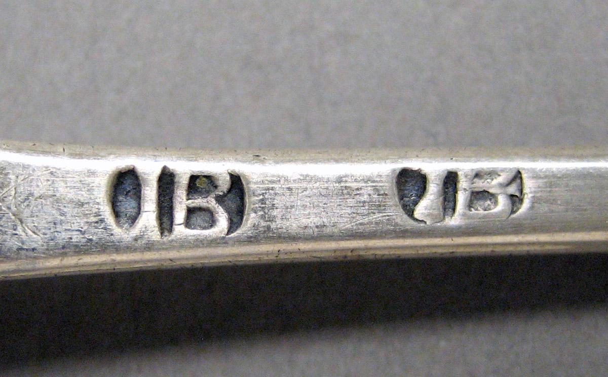 1998.0004.3594 Silver spoon mark