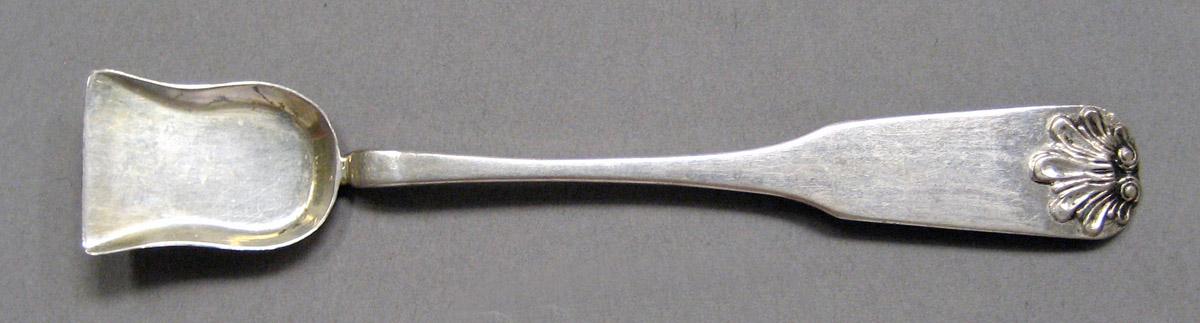 1998.0004.3597 Silver spoon upper surface