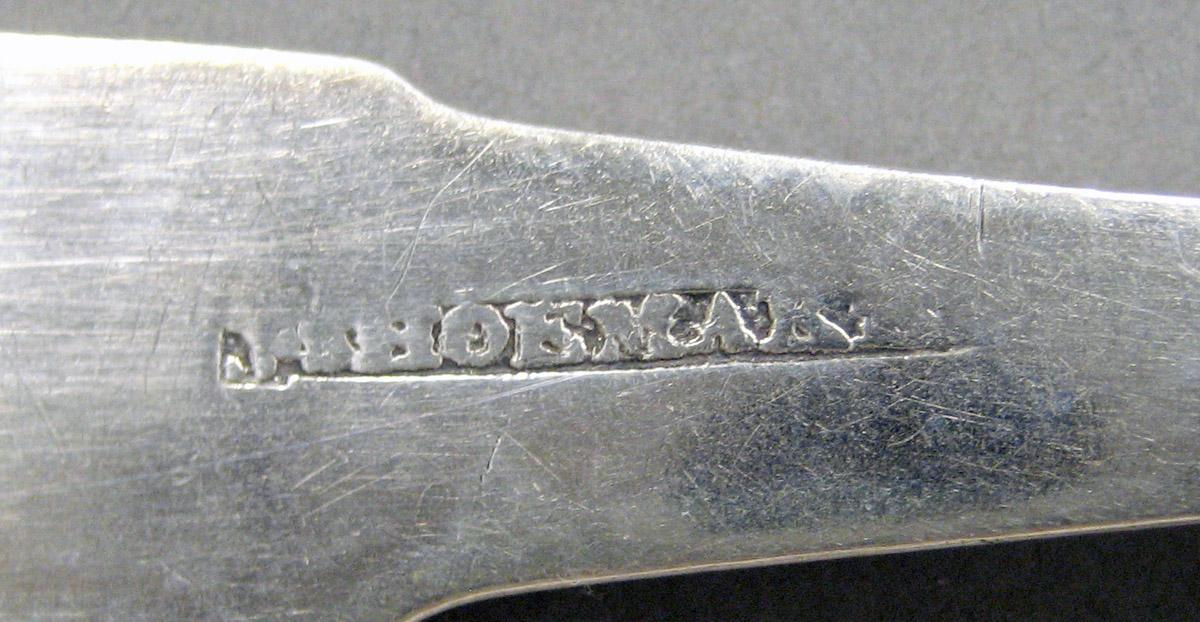 1998.0004.3598 Silver spoon mark
