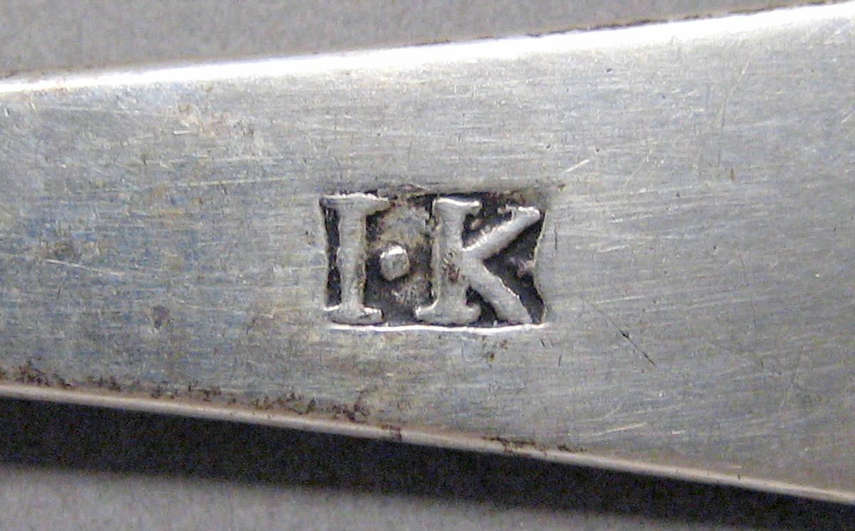 1998.0004.3600 Silver spoon mark