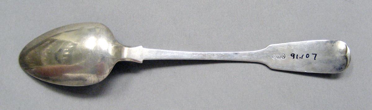 1998.0004.3603.001 Silver spoon underside