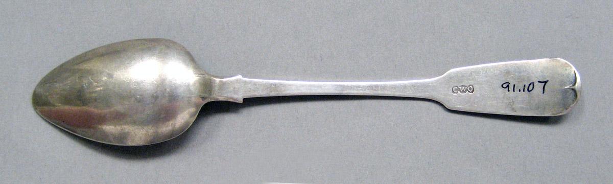 1998.0004.3603.002 Silver spoon underside