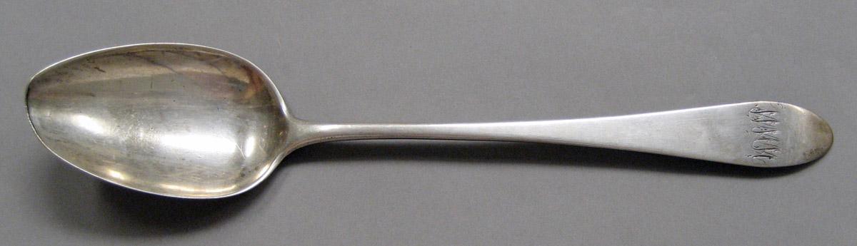 1998.0004.3609 Silver spoon upper surface