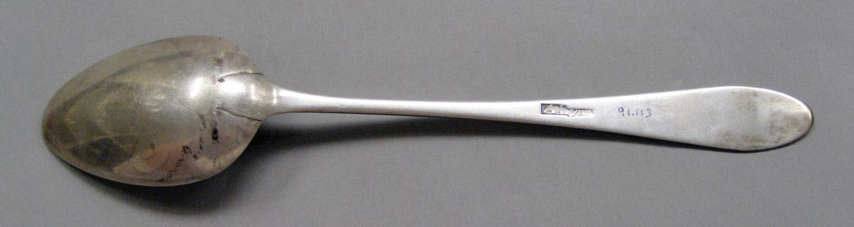 1998.0004.3609 Silver spoon upper underside