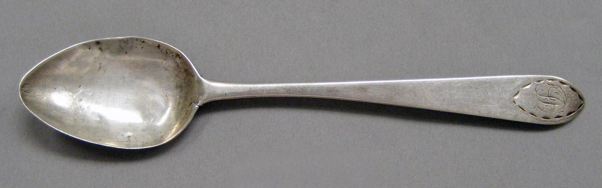 1998.0004.3613 Silver spoon upper surface
