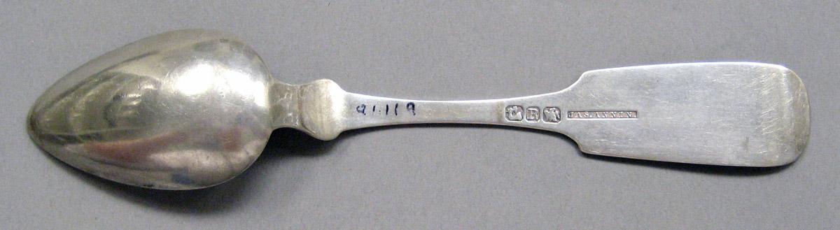 1998.0004.3615.001 Silver spoon underside