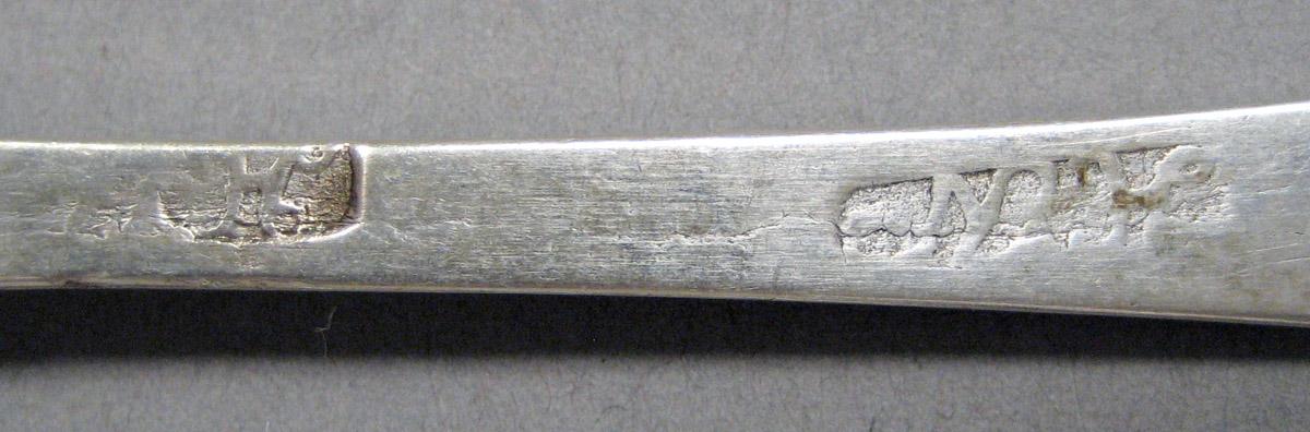 1998.0004.3617.004 Silver spoon mark