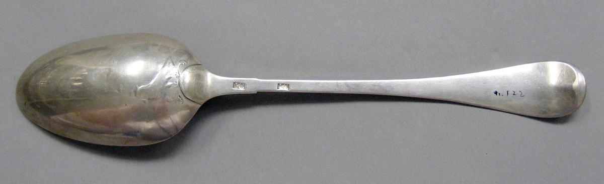 1998.0004.3618 Silver spoon underside
