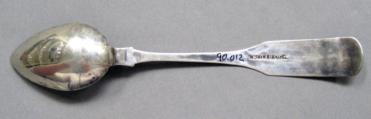 1998.0004.3637.005 Silver spoon underside