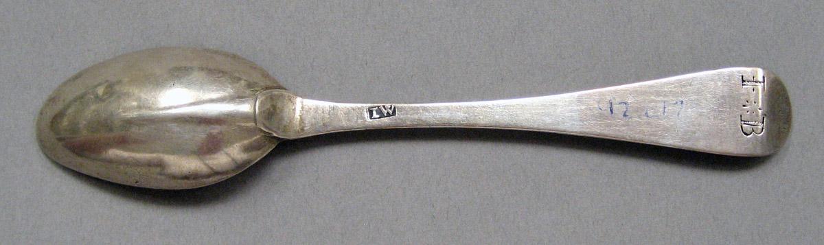 1998.0004.3642 Silver spoon underside