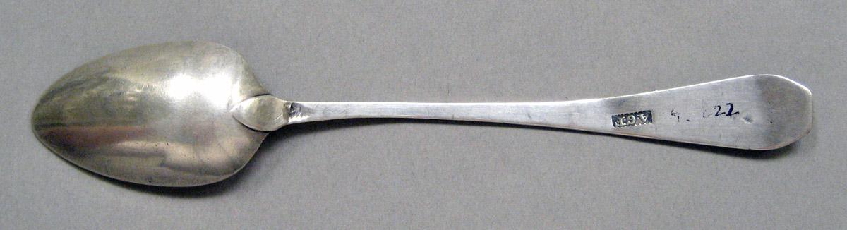 1998.0004.3647 Silver spoon underside
