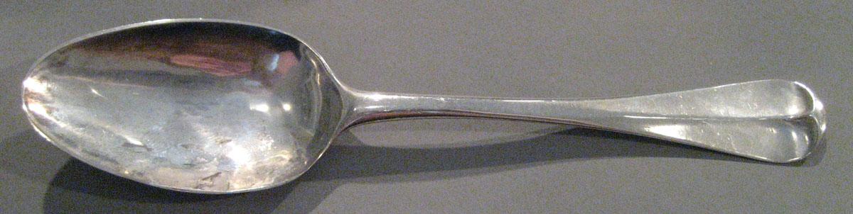 1998.0004.364 Silver Spoon upper surface