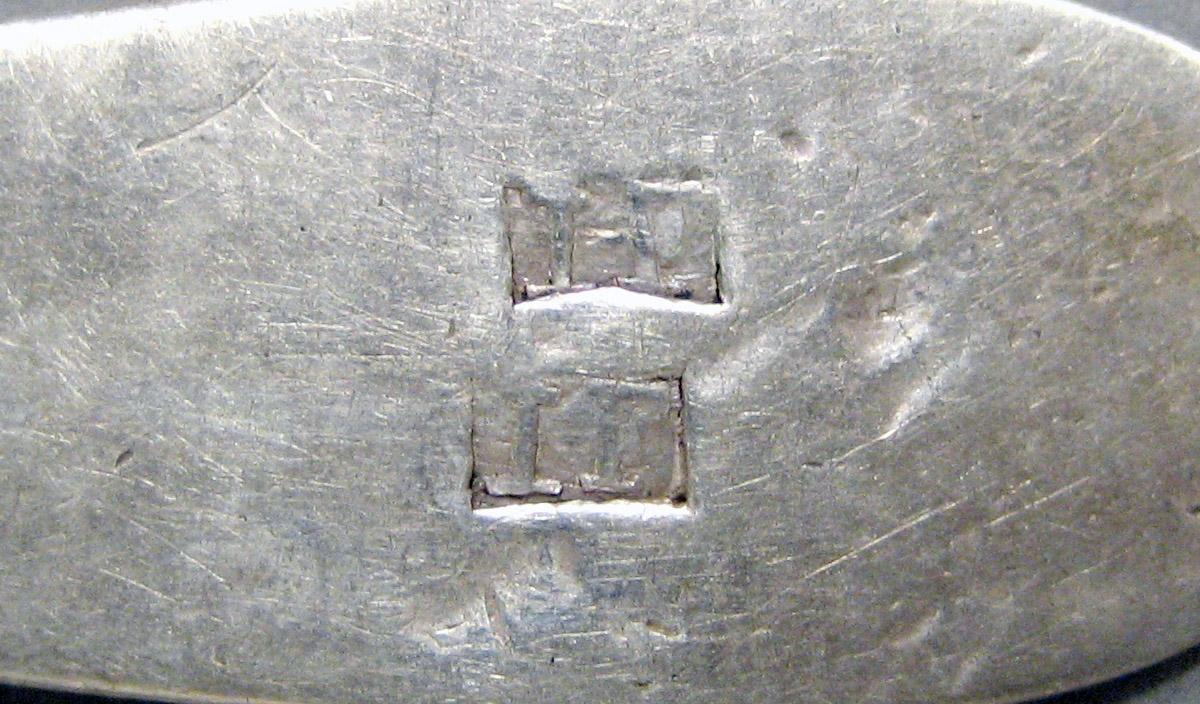 1998.0004.3661 Silver spoon mark
