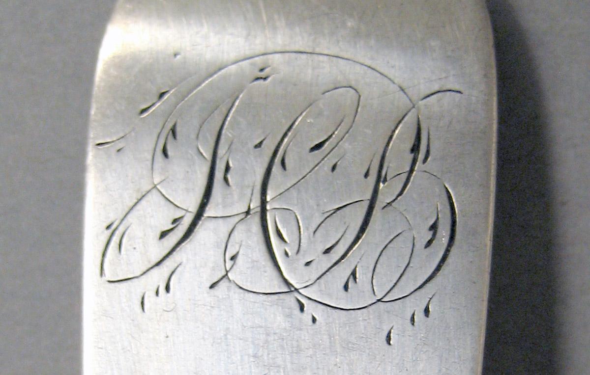 1998.0004.3664.004 Silver spoon engraving