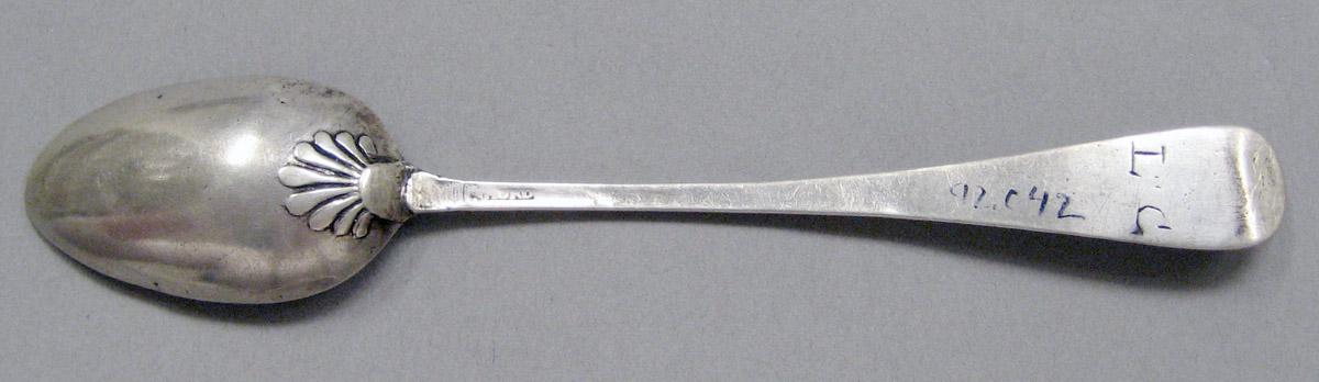 1998.0004.3667 Silver spoon underside
