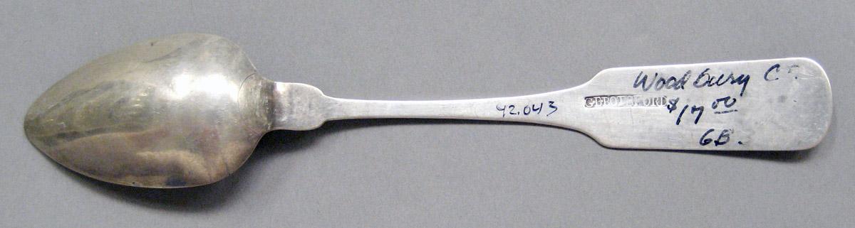 1998.0004.3668.001 Silver spoon underside