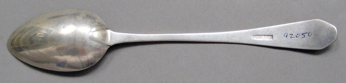 1998.0004.3675.001 Silver spoon underside