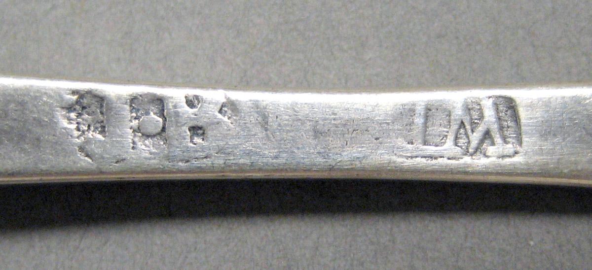 1998.0004.3671.001 Silver spoon mark1