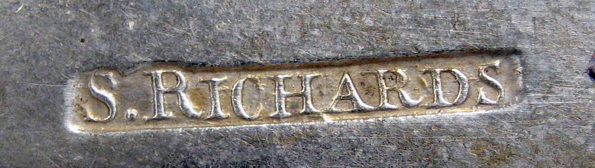 1998.0004.3681 Silver spoon mark