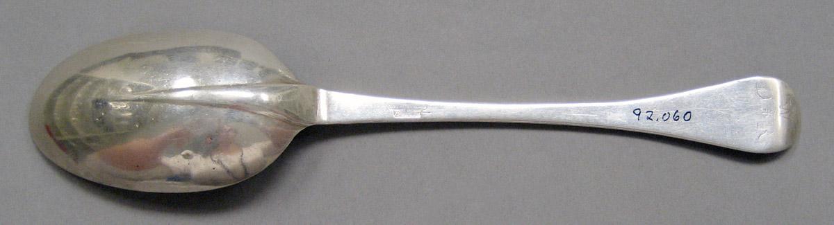 1998.0004.3685 Silver spoon underside