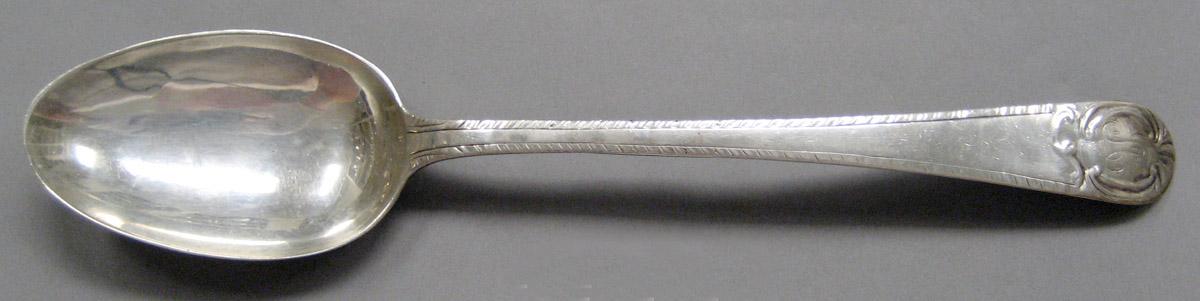 1998.0004.3686.002 Silver spoon upper surface