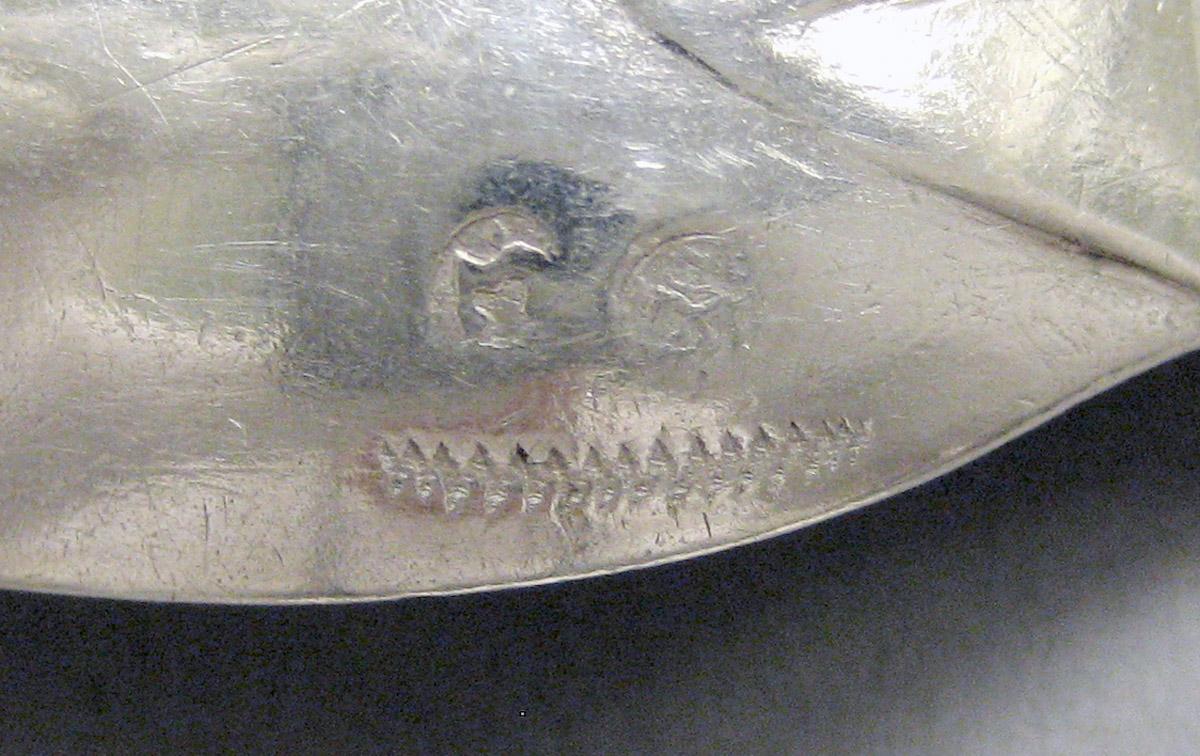 1998.0004.3690 Silver spoon mark