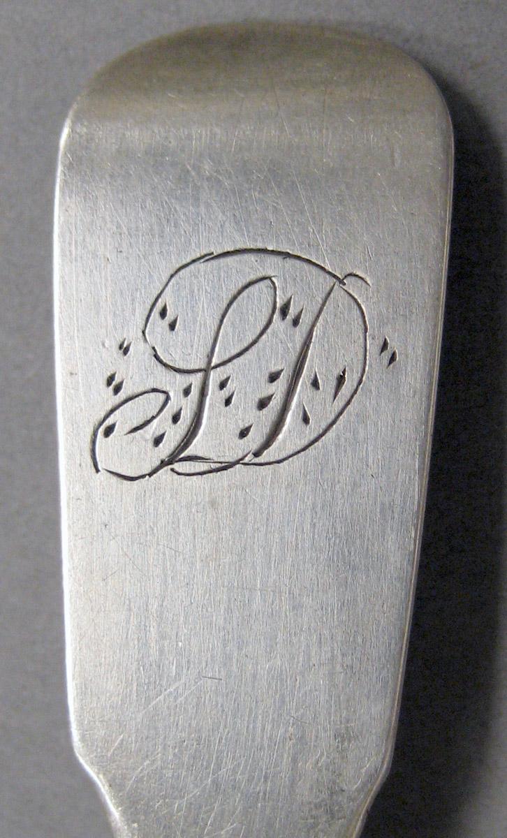 1998.0004.3697.001 Silver spoon engraving