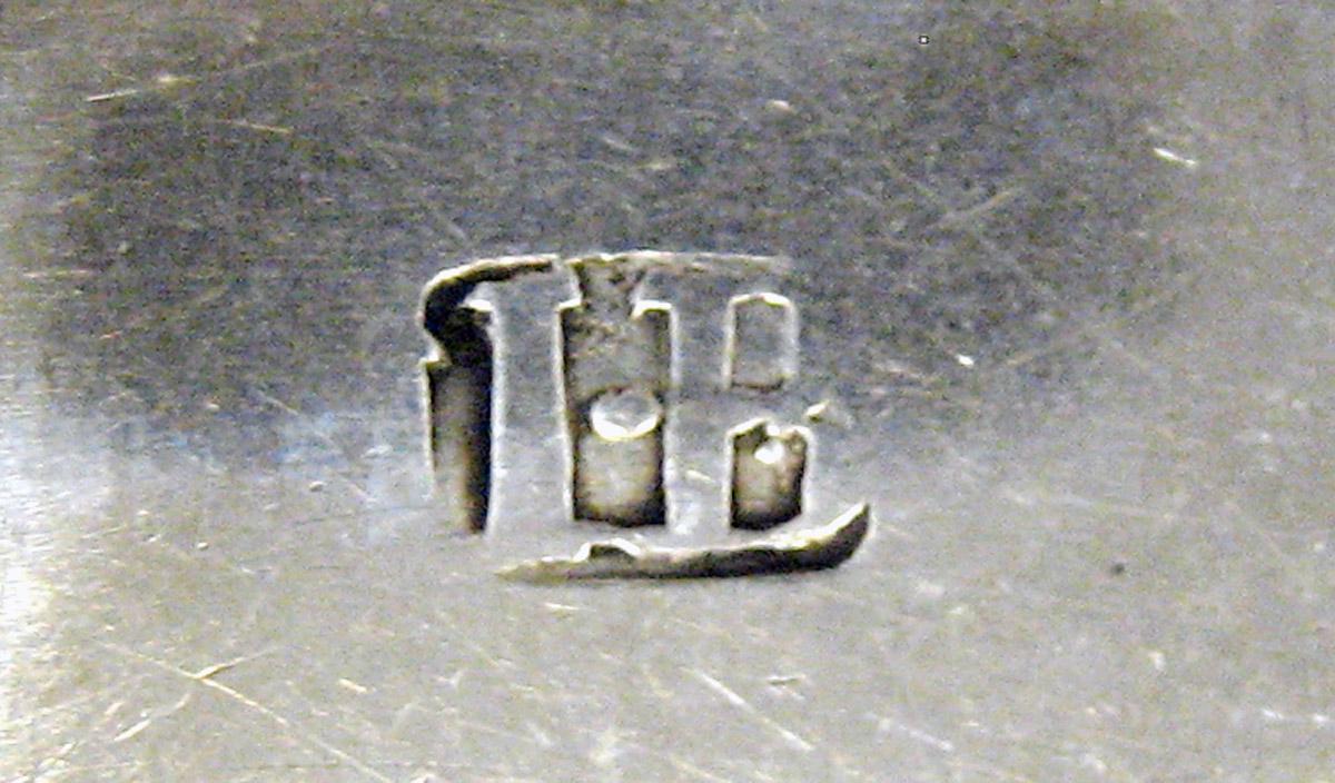 1998.0004.3707 Silver spoon mark