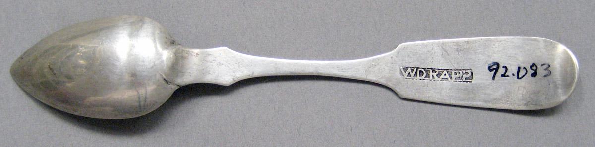 1998.0004.3708.002 Silver spoon underside