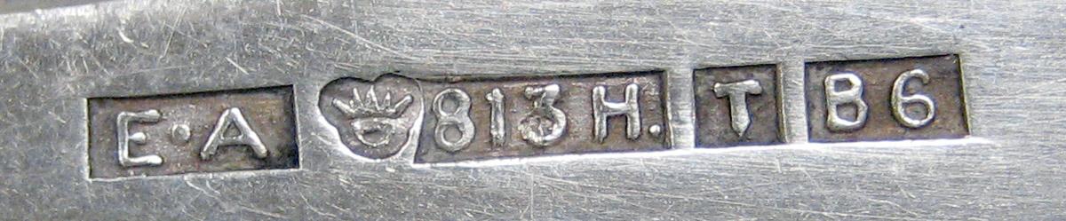 1998.0004.3712 Silver fork mark