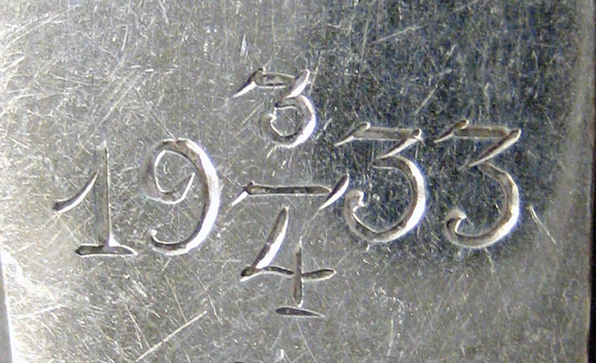 1998.0004.3712 Silver fork engraving underside