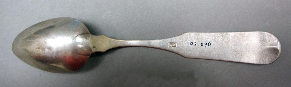 1998.0004.3715 Silver spoon underside