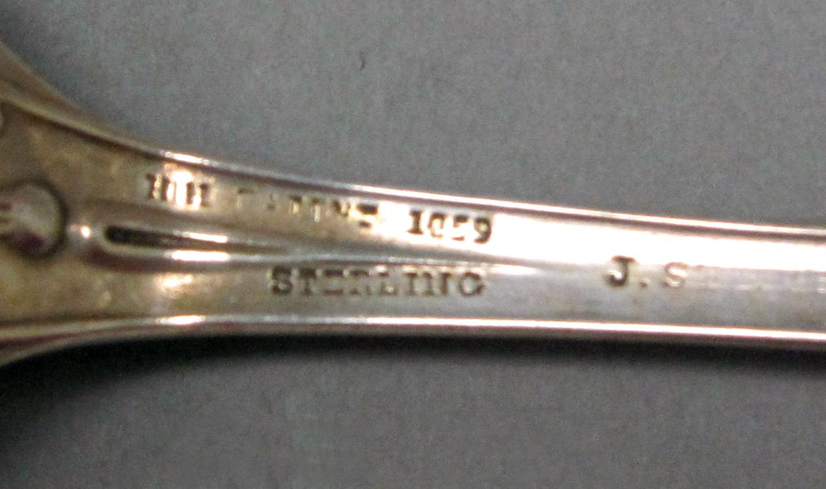 1998.0004.3718 Silver spoon mark
