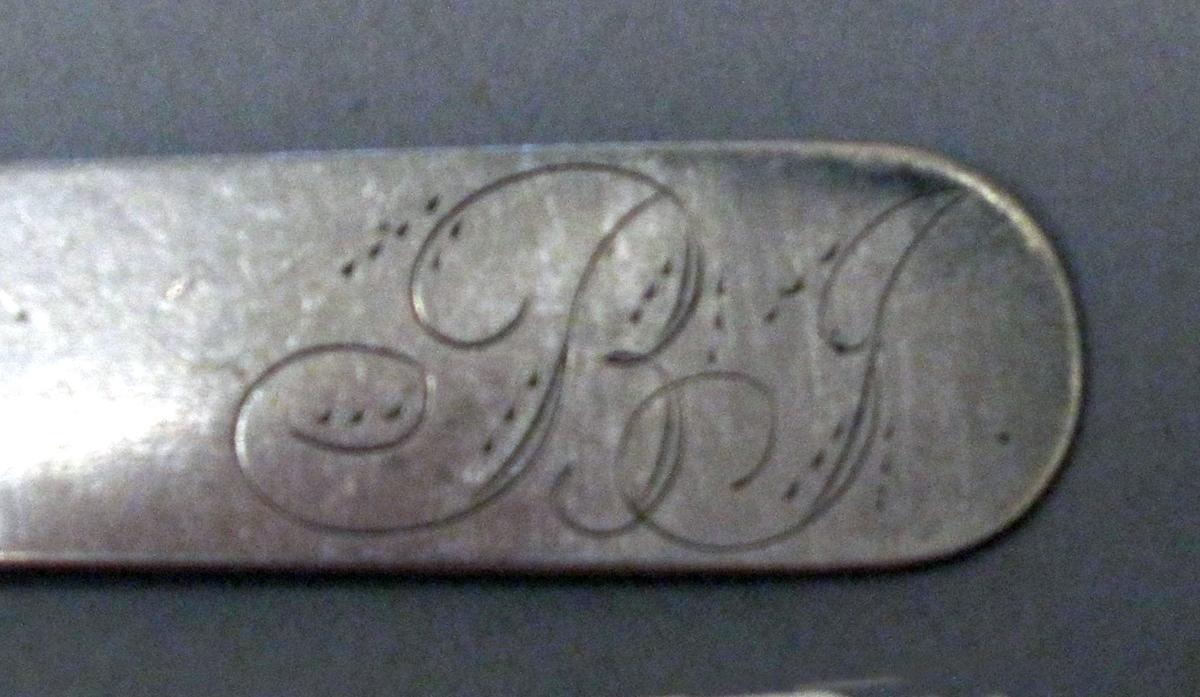 1998.0004.3721 Silver spoon engraving