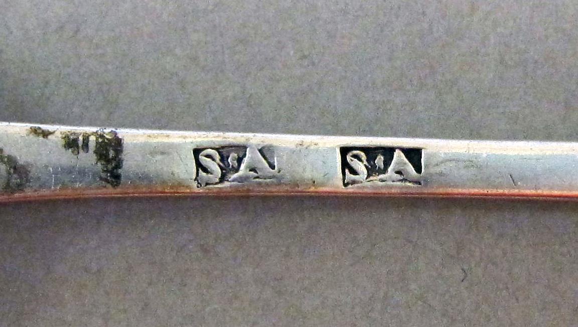 1998.0004.3724 Silver spoon mark