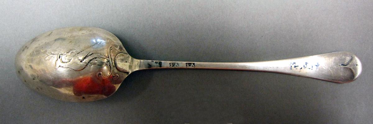 1998.0004.3724 Silver spoon underside