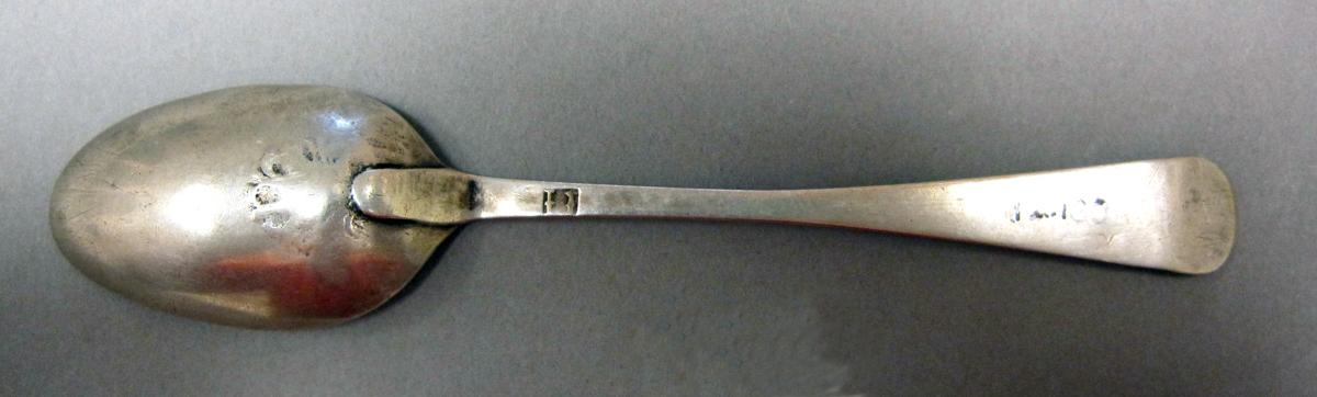 1998.0004.3725 Silver spoon underside