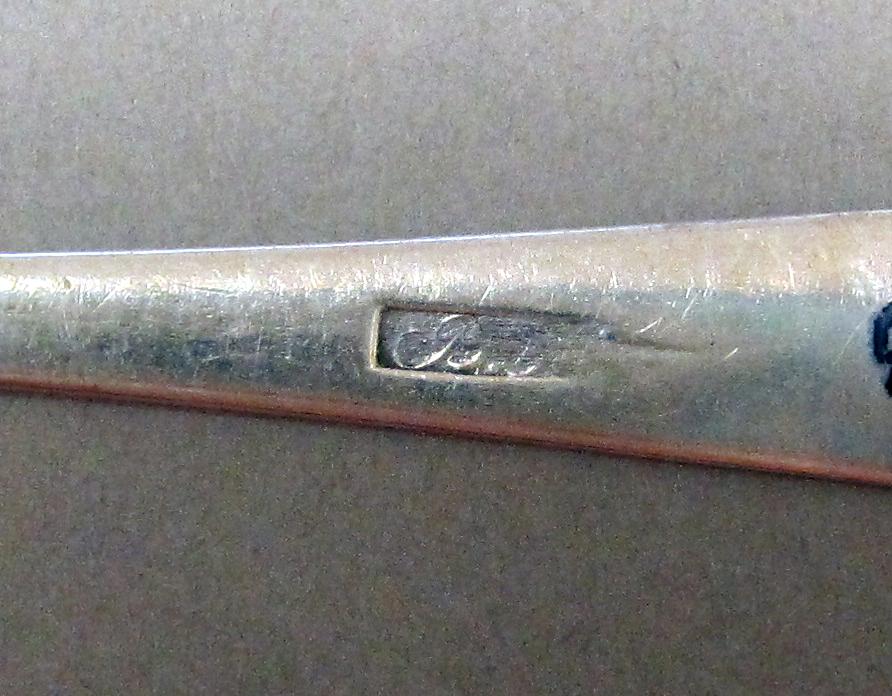 1998.0004.3728.003 Silver spoon mark
