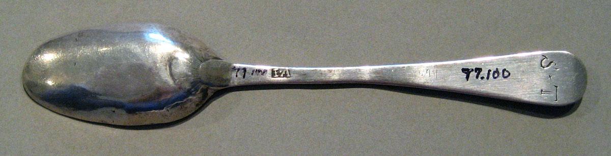 1998.0004.372 Silver Spoon underside