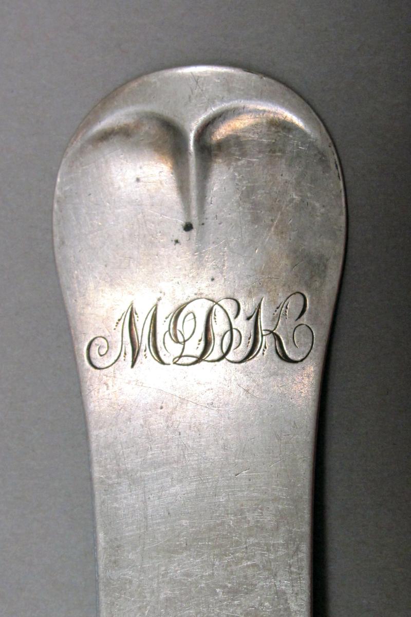 1998.0004.3736 Silver spoon engraving
