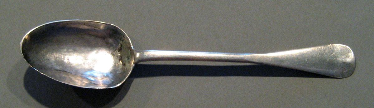 1998.0004.373 Silver Spoon upper surface