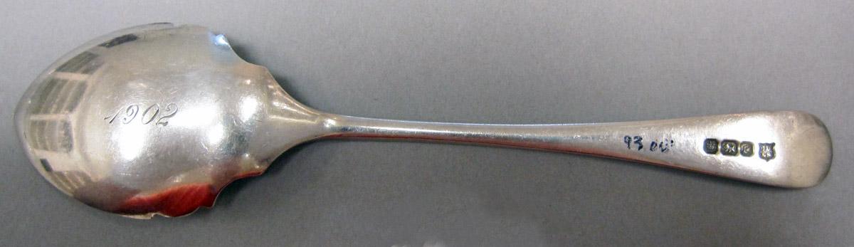 1998.0004.3745 Silver Spoon underside