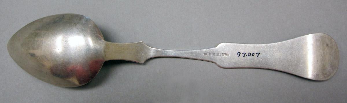 1998.0004.3751 Silver Spoon underside