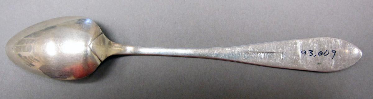 1998.0004.3753 Silver Spoon underside