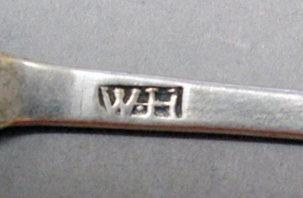 1998.0004.3758 Silver Spoon mark