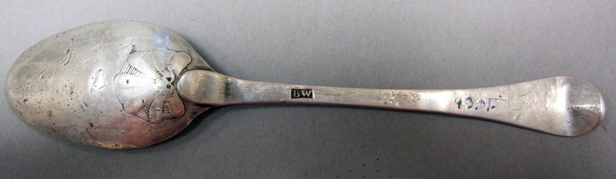 1998.0004.3759.001 Silver Spoon underside
