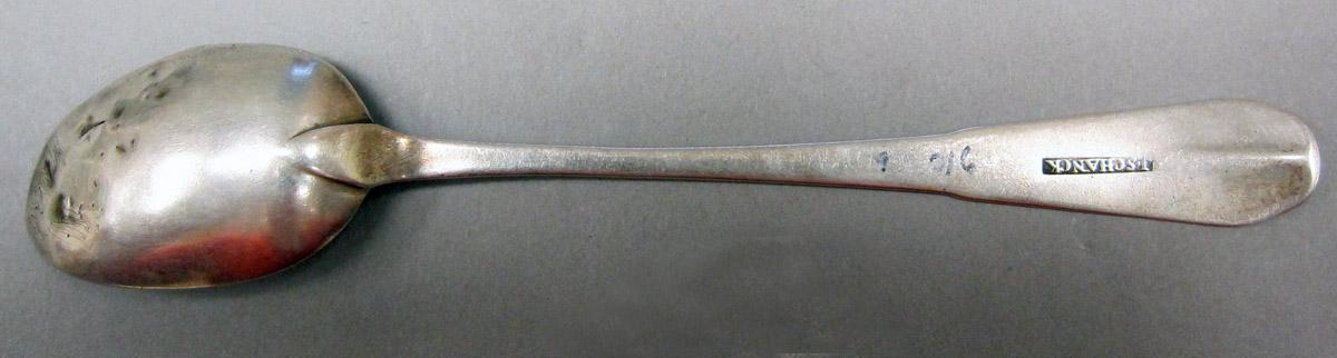 1998.0004.3760 Silver Spoon underside