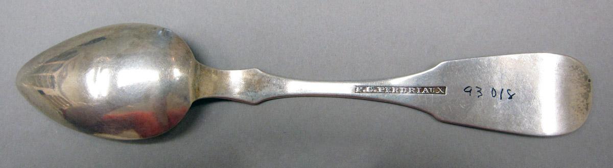1998.0004.3762 Silver Spoon underside