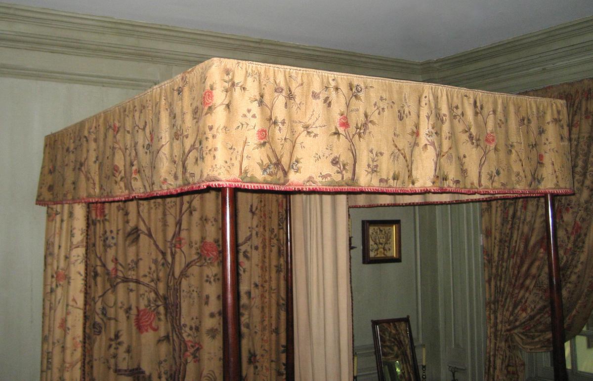 1952.0356.003 Bed hanging, valance