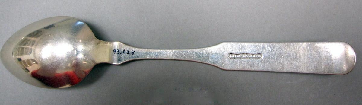 1998.0004.3772 Silver Spoon underside